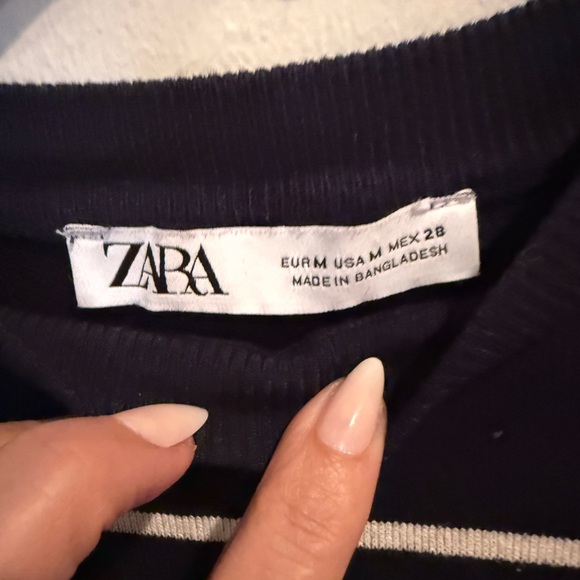 Classic Blue Women's Jeans - Picture 5 of 5